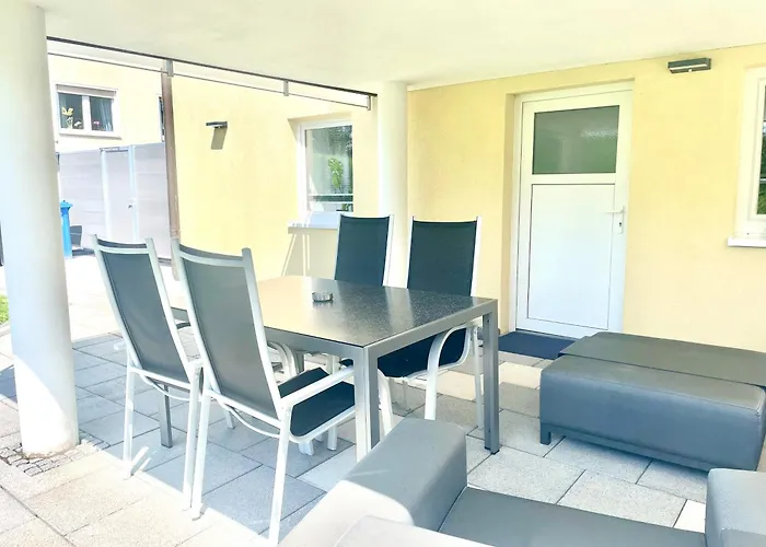 Stilvolles Designappartment Mit Terasse & Garten Im Idylischem Bindlach