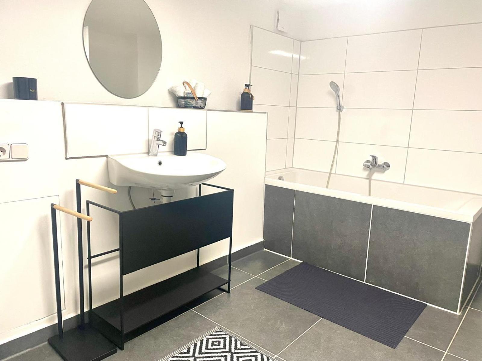 Stilvolles Designappartment Mit Terasse & Garten Im Idylischem * Bindlach