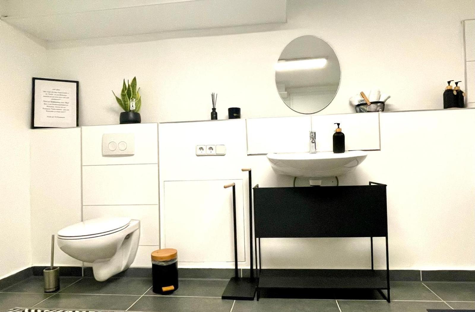 Apartment Stilvolles Designappartment Mit Terasse & Garten Im Idylischem