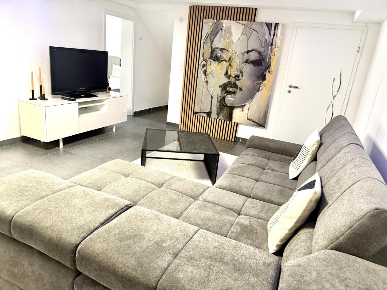 Appartamento Stilvolles Designappartment Mit Terasse & Garten Im Idylischem *
